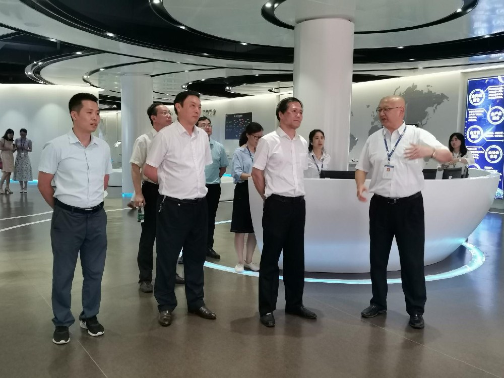 江西省科協(xié)黨組書記、副主席羅瑩蒞臨憶源科技調(diào)研指導(dǎo)